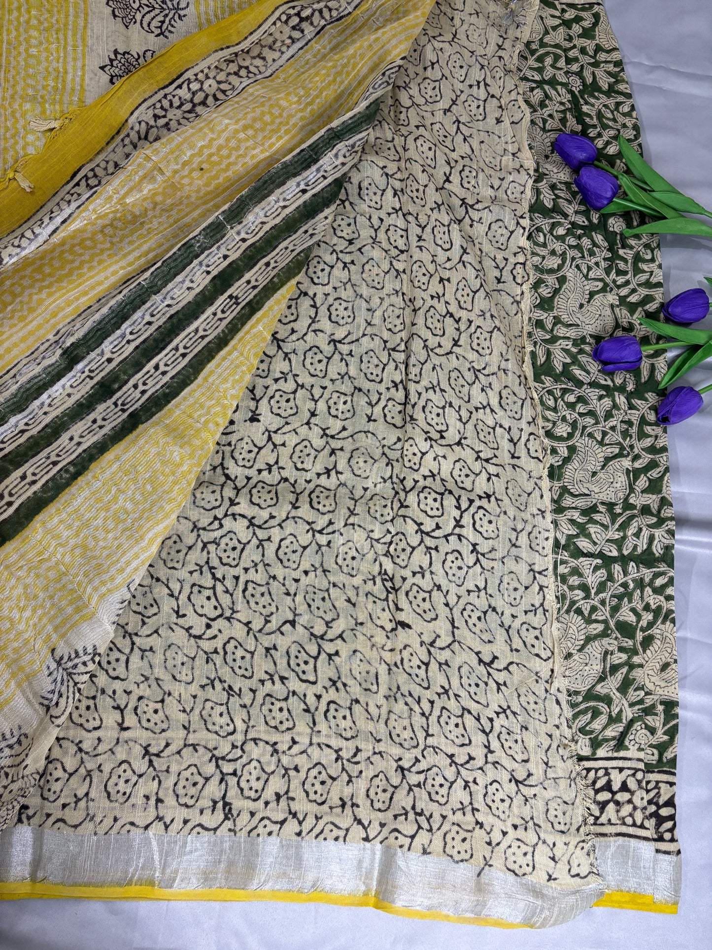 Forest Etch Green Linen Saree