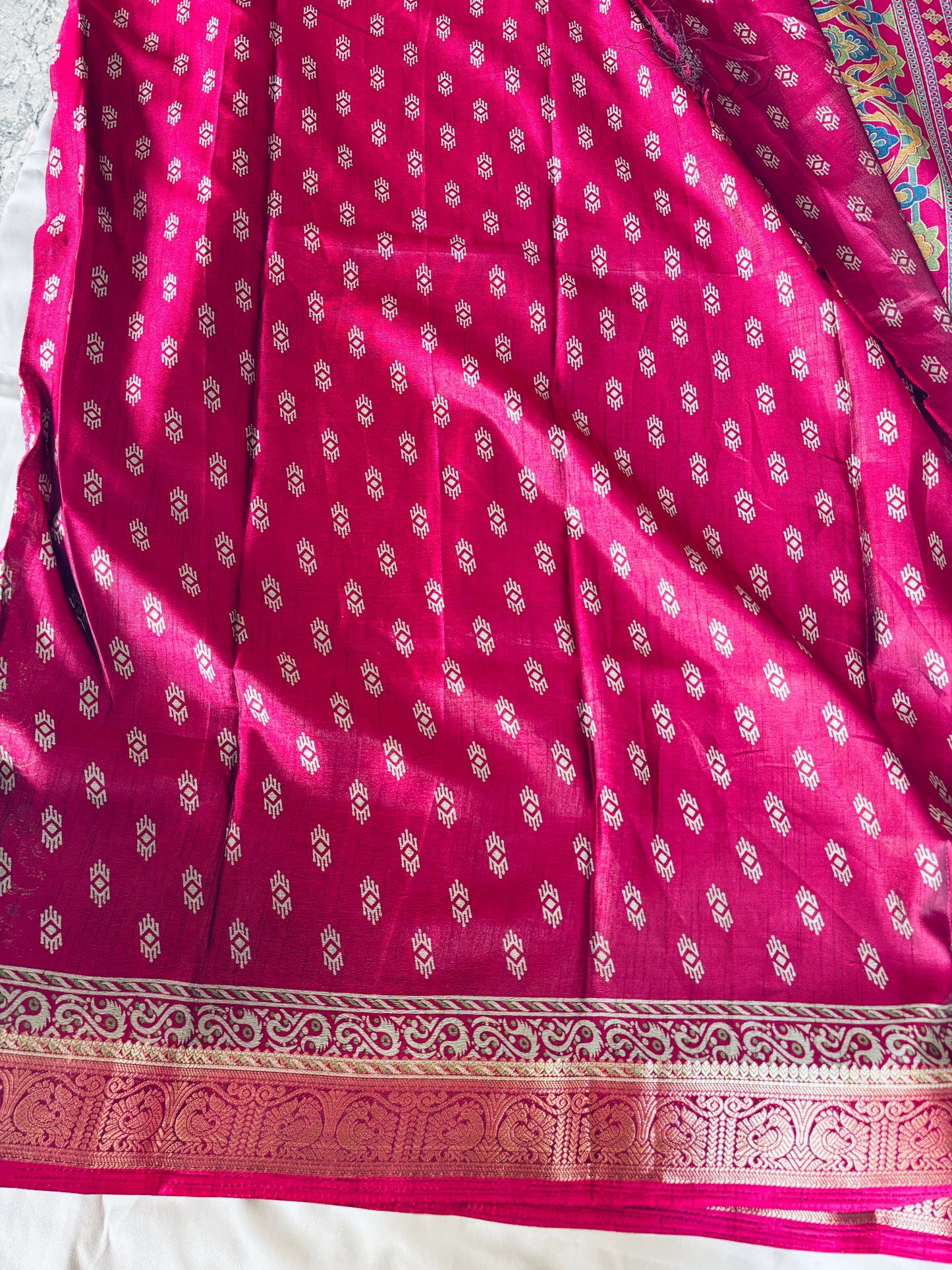 Pink Paisley Dola Silk Saree