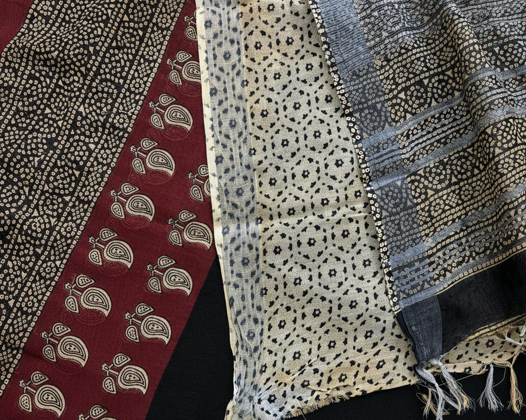 Black Amber Linen Saree