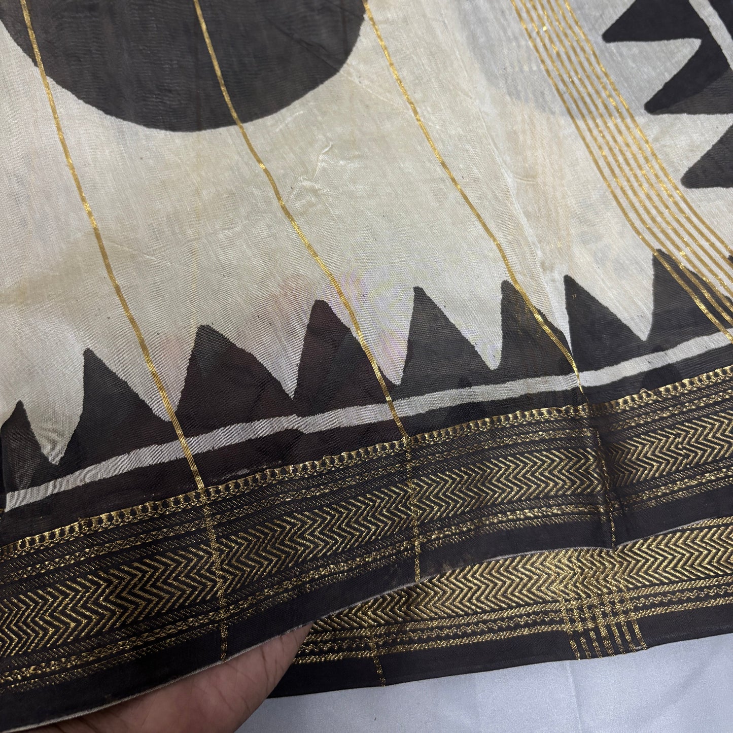 Striped Serenity Maheswari Silk Saree