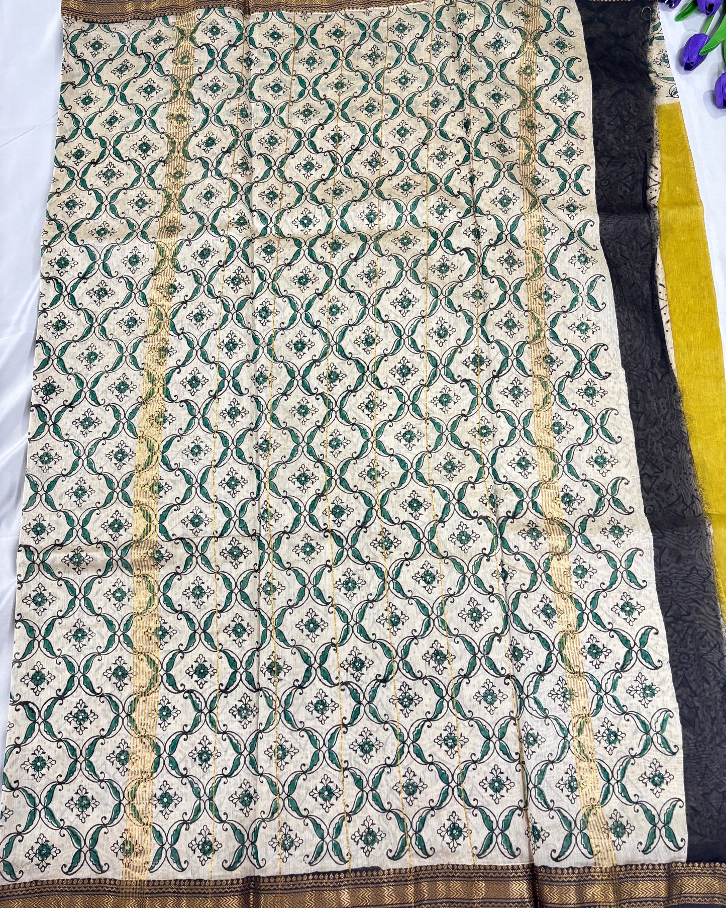 Sunlit Veda Maheswari Silk Saree