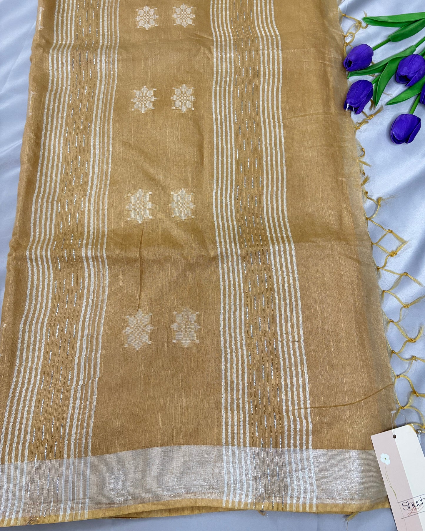 Sunlit Poise Ghisa Cotton Saree